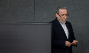 عراقچی: حضور امریکا در منطقه صرفا موجب ناامنی و تفرقه است