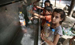 اسراییل برای مجازات جمعی، فلسطینیان را از دسترسی به آب محروم کرده است