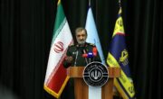 محسن رضایی: موشک‌های ایران، امریکا را بیشتر در باتلاق فرو خواهد برد
