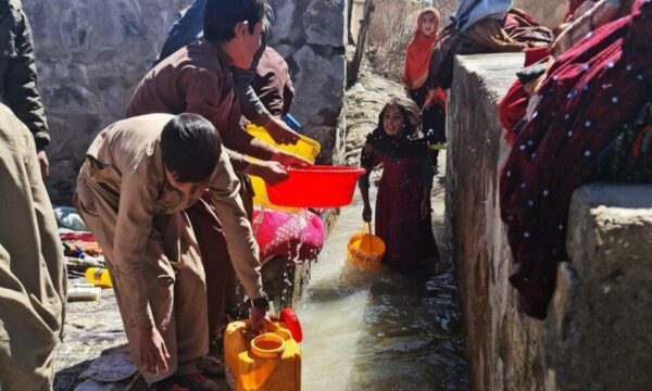 آب پنجشیر وشاه وعروس به کابل می یآید آب پنجشیر وشاه وعروس به کابل می یآید