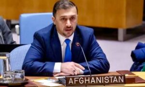 فایق: مسوولان خونریزی مردم دیر یا زود پاسخگو خواهند بود