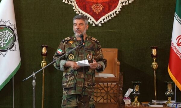 سخنگوی ارتش ایران: جنگ باید تا تحقق بازدارندگی ادامه یابد سخنگوی ارتش ایران: جنگ باید تا تحقق بازدارندگی ادامه یابد