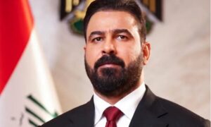 نخستوزیر عراق پس از سفر به واشنگتن، راهی تهران میشود نخستوزیر عراق پس از سفر به واشنگتن، راهی تهران میشود