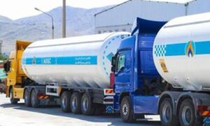 طالبان: عوامل منطقه‌ای دلیل افزایش بهای مواد سوختی در افغانستان است