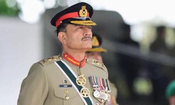 منیر: ثبات در منطقه به اقدام‌ها علیه تروریزم در خاک افغانستان منوط است