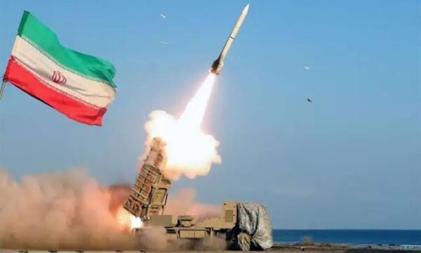 گاردین: حملات ایران به پایگاه‌های امریکا ویرانگرتر شده است