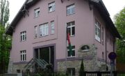 مدیریت نمایندگی های دیپلماتیک افغانستان در اختیار دیپلمات هایی سابق است