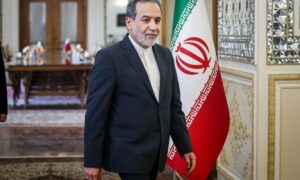 عراقچی: ایران در جنگ اخیر نشان داد یک قدرت شکستناپذیر است عراقچی: ایران در جنگ اخیر نشان داد یک قدرت شکستناپذیر است