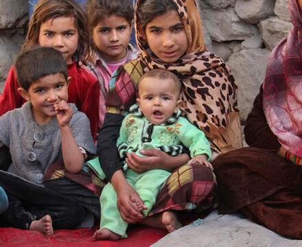 سازمان جهانی صحت: ۸ هزار کودک افغان دچار سوءتغذیه درمان شدند