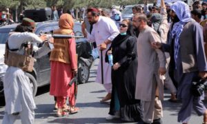 فایننشیال تایمز: طالبان سرکوب‌گرترین نظام‌های زن‌ستیز را ایجاد کرده است