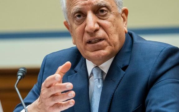 خلیل‌زاد: طالبان در برخی عرصه‌ها فراتر از انتظار عمل کرده‌اند