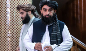 ذبیح‌الله مجاهد: مردم بابت تسلط طالبان بر افغانستان شکرگزار باشد