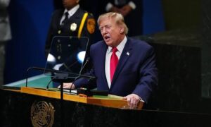 ترامپ: در صورت نرسیدن به توافق، ایران را «نابود» میکنم ترامپ: در صورت نرسیدن به توافق، ایران را «نابود» میکنم