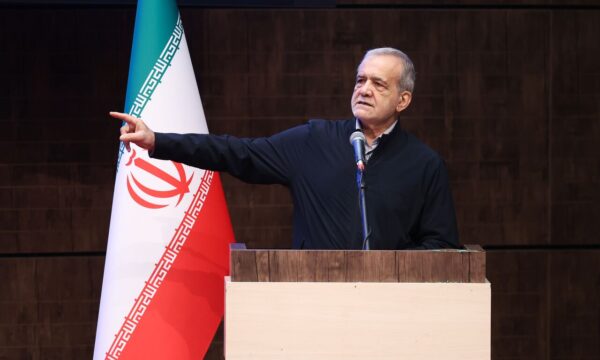 پزشکیان: در برابر هر حمله‌ای تا پای جان خواهیم ایستاد