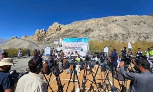 سرک واخان با هزینه ۳۶۵ میلیون افغانی به بهره‌برداری رسید