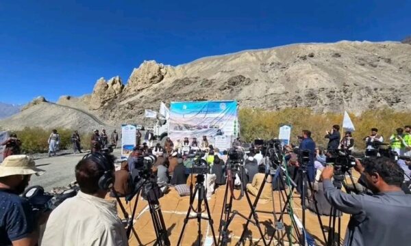 سرک واخان با هزینه ۳۶۵ میلیون افغانی به بهره‌برداری رسید