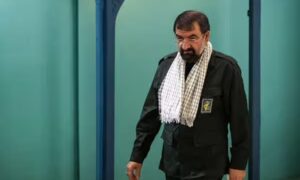محسن رضایی: اگر جنگ شروع شود شاخ امریکا را می‌شکنیم
